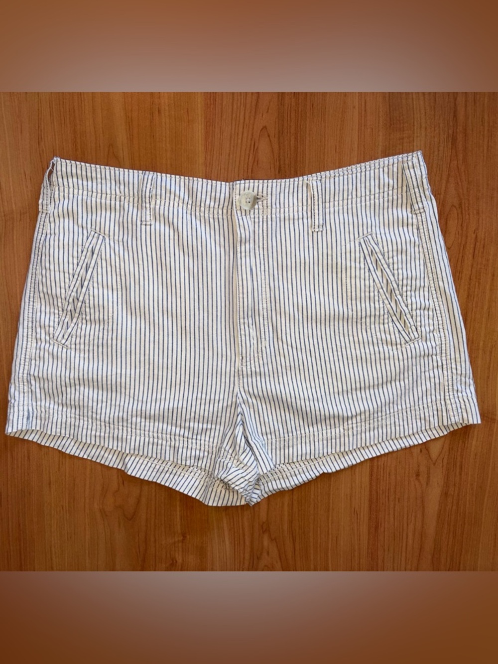 American Eagle Outfitters White & Navy Striped Cotton Shorts